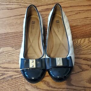 White Mountain Two-Tone Bow Flats